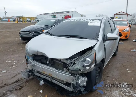 2016 Toyota Prius C Two from USA, damaged, VIN JTDKDTB34G1115582